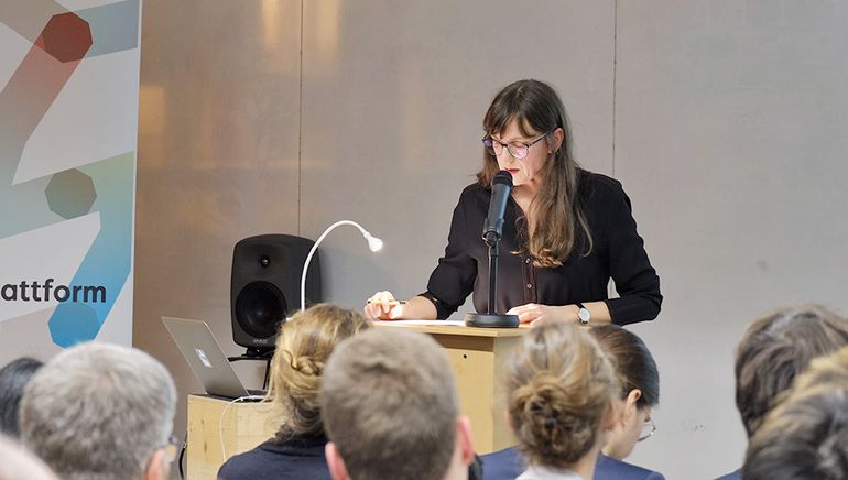 Prof. Dr. Kathrin Busch