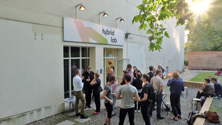 Hybrid Lab